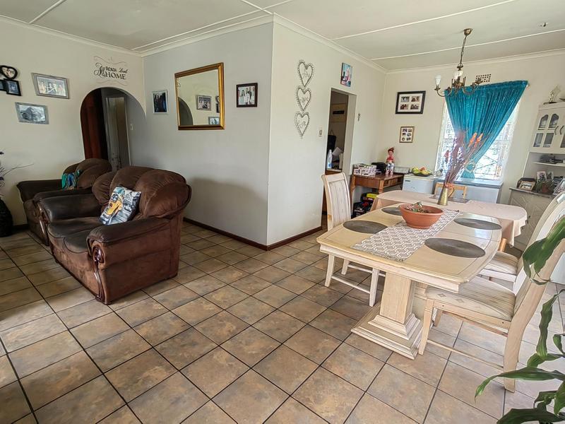 4 Bedroom Property for Sale in Montana Western Cape